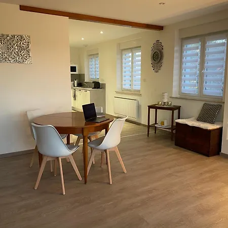 Bellevue Apartment