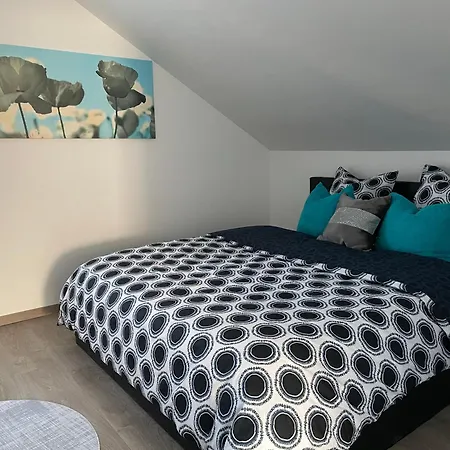Bellevue Apartment
