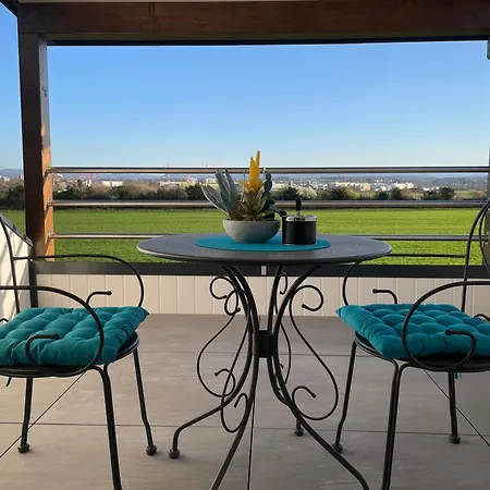 Bellevue アパート サン・ルイ