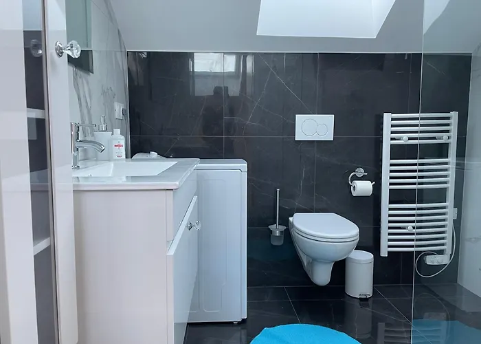 Bellevue Apartamento *